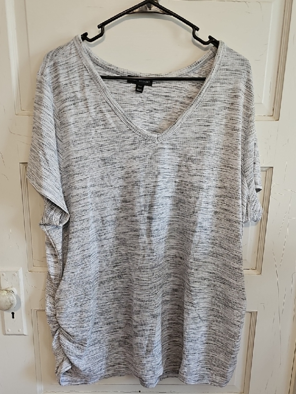 Lane Bryant Gray Marled V-Neck Short Sleeve Top